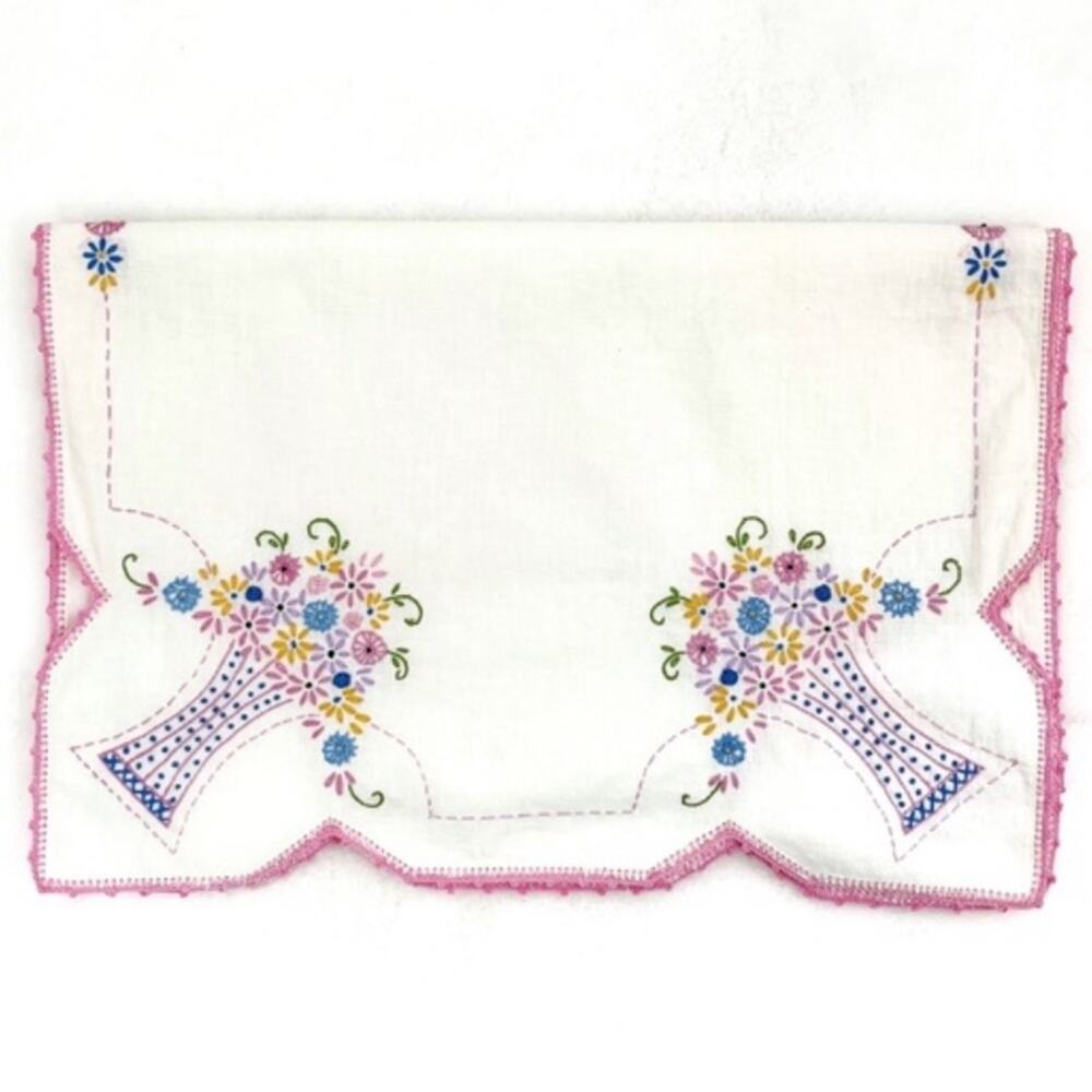Vintage Handmade Cottagecore Embroidered Table Runner